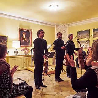 B. Wiedmann, L. Pfeiffer, J. M. Heinze