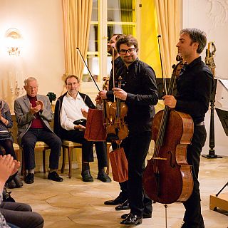 B. Wiedmann, L. Pfeiffer, J. M. Heinze