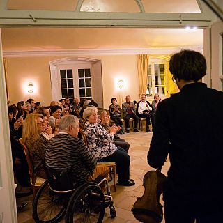 B. Wiedmann, L. Pfeiffer, J. M. Heinze